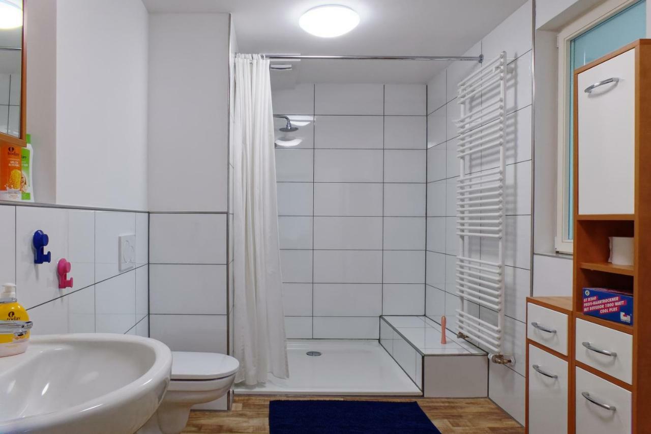 Haus Tintenklex Eschershausen ภายนอก รูปภาพ